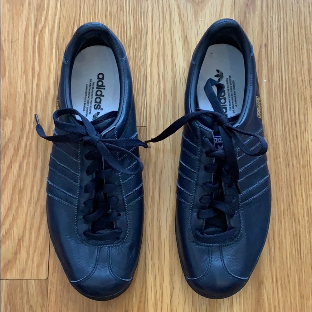 Adidas Gazelle Men's navy tonal sneakers